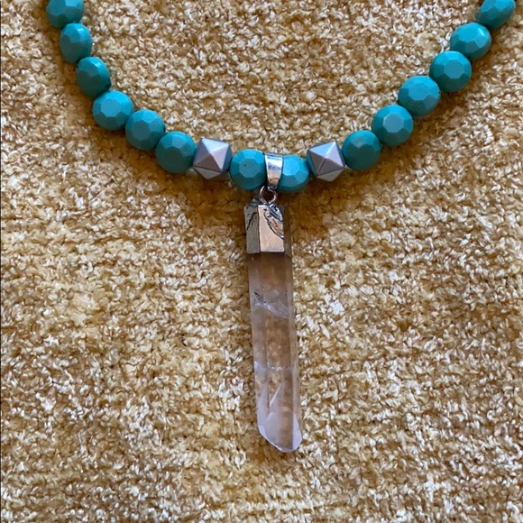 Mint Hill Trading Co. Jewelry - Hand beaded crystal necklace